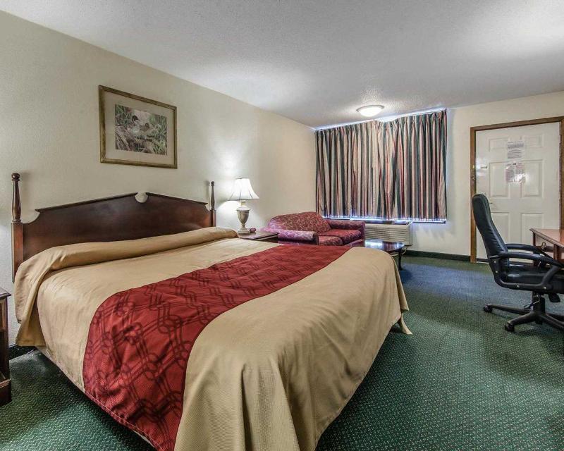 Red Roof Inn Дэндридж Экстерьер фото