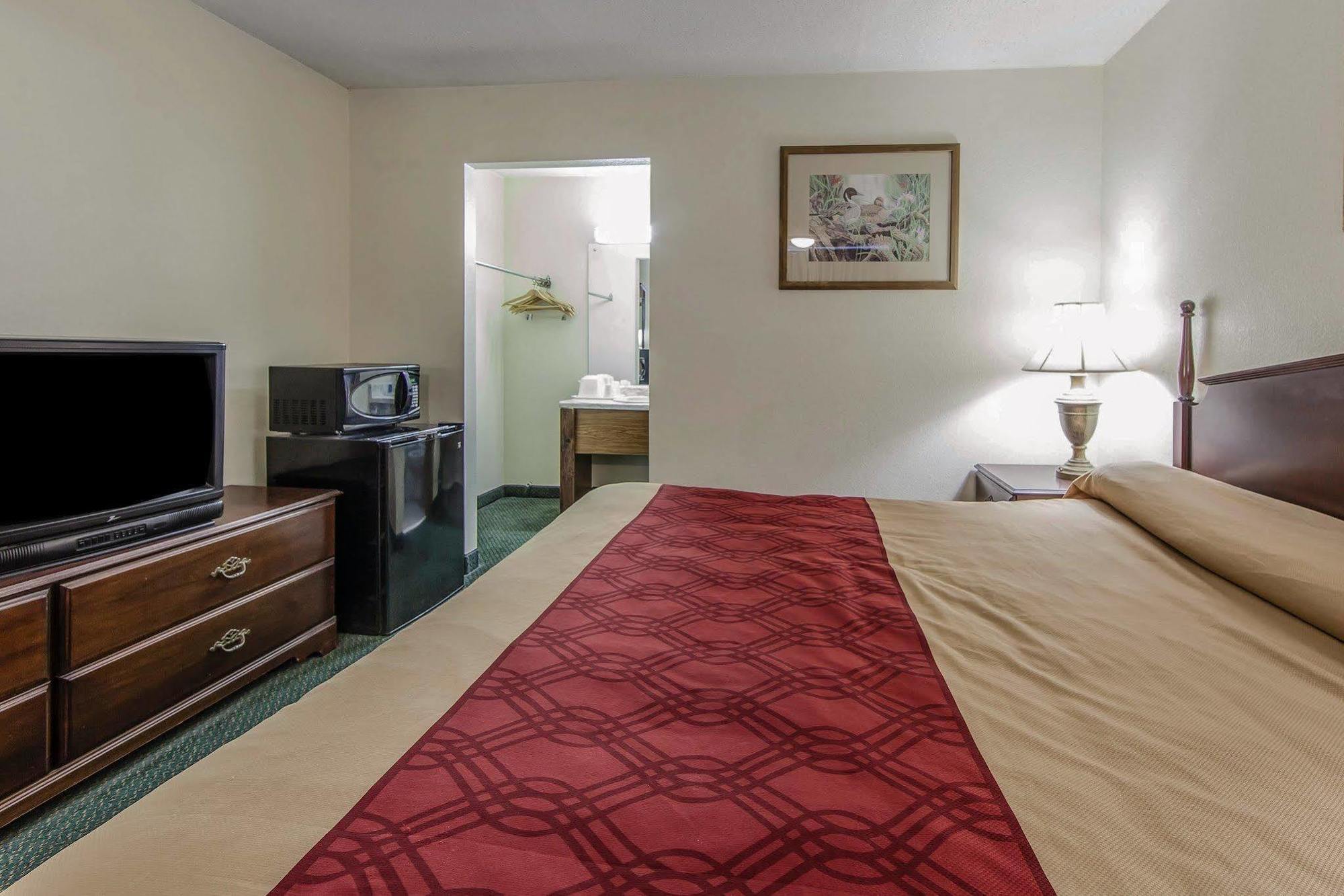 Red Roof Inn Дэндридж Экстерьер фото
