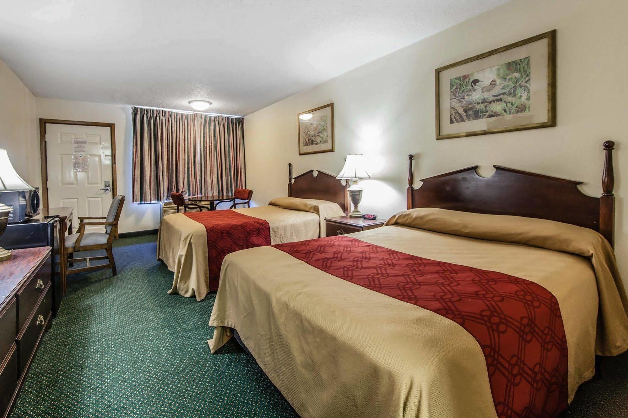 Red Roof Inn Дэндридж Экстерьер фото