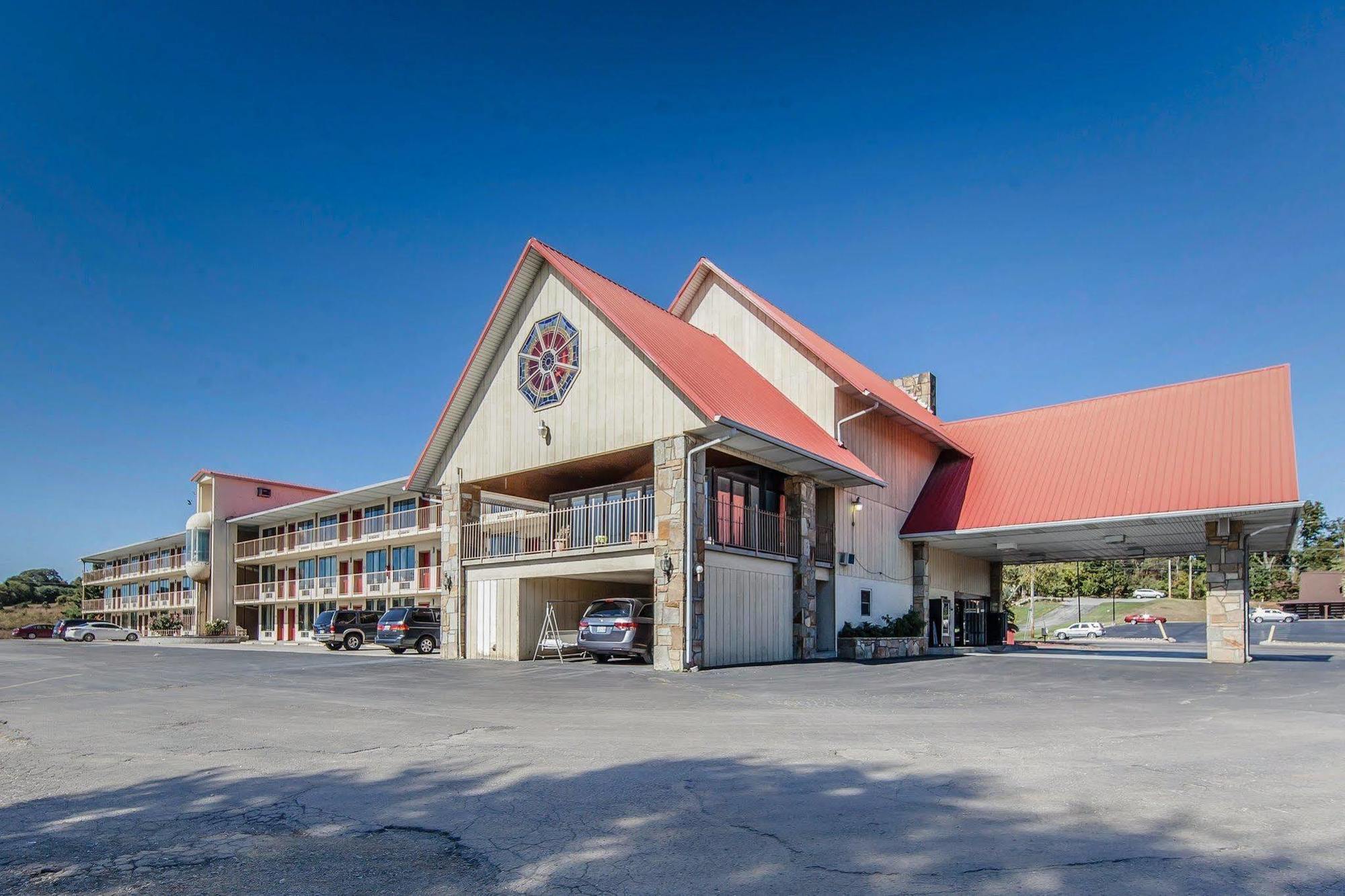 Red Roof Inn Дэндридж Экстерьер фото